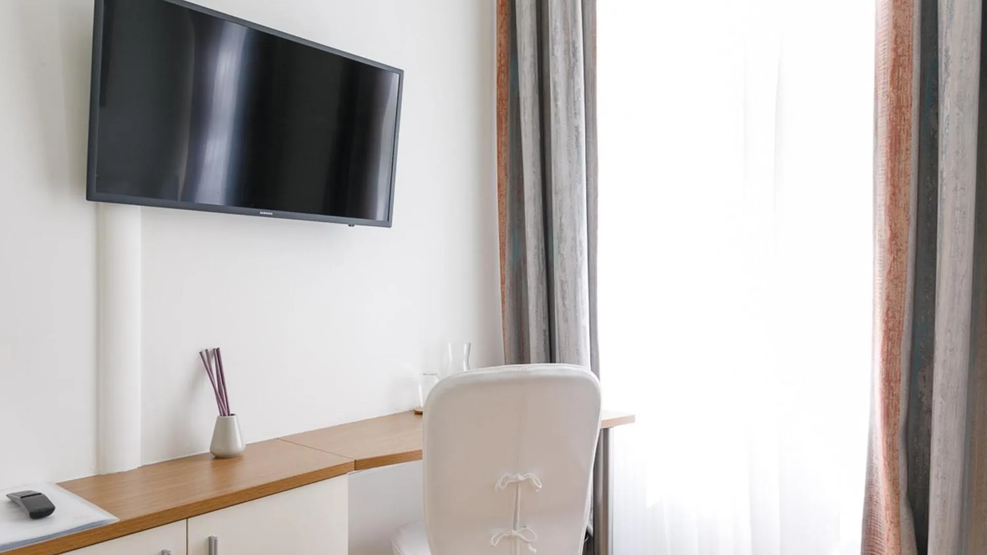 Riess City Rooms - Self Check-In Vienna Hotel