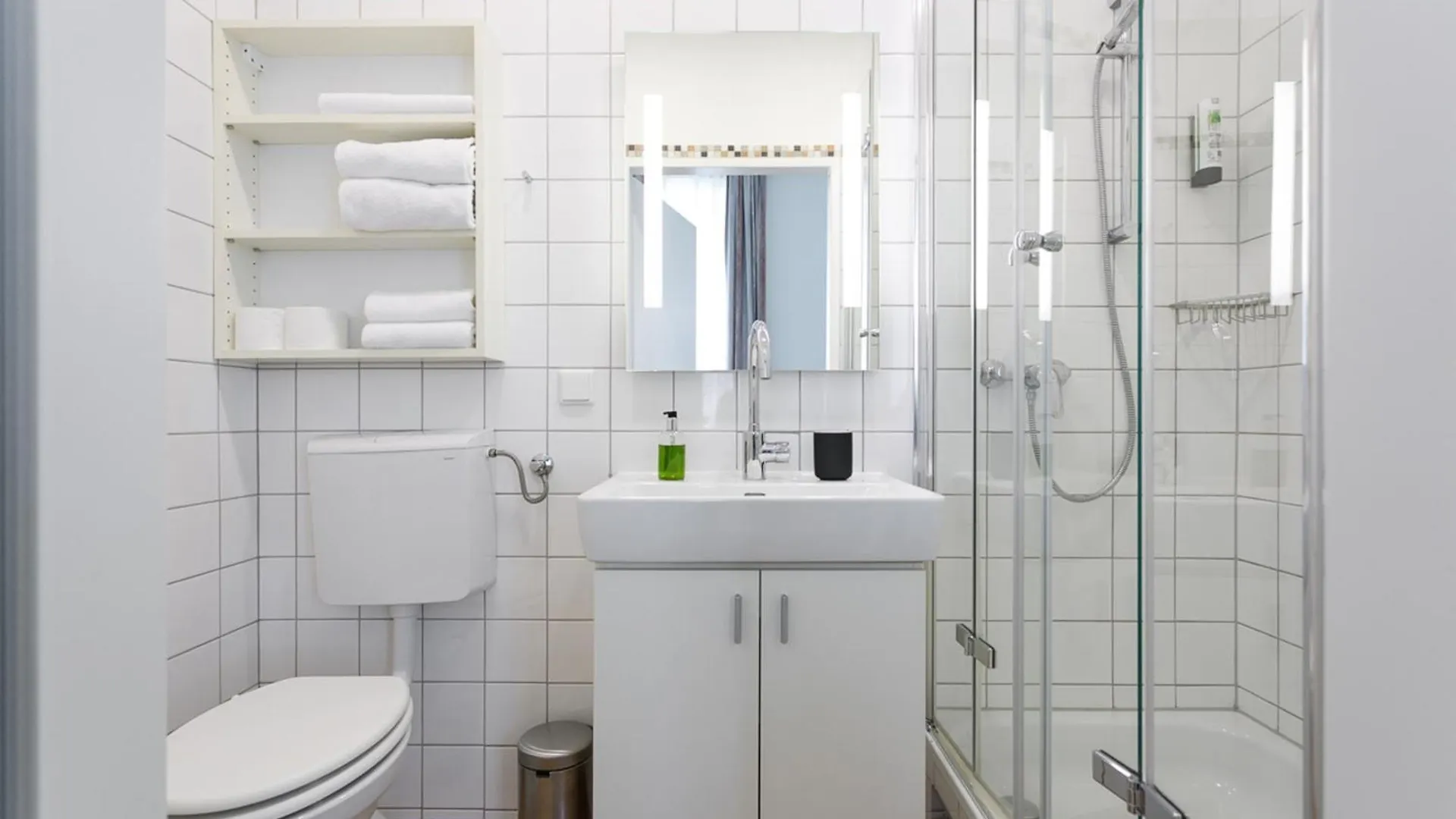 Riess City Rooms - Self Check-In Vienna 3*,
