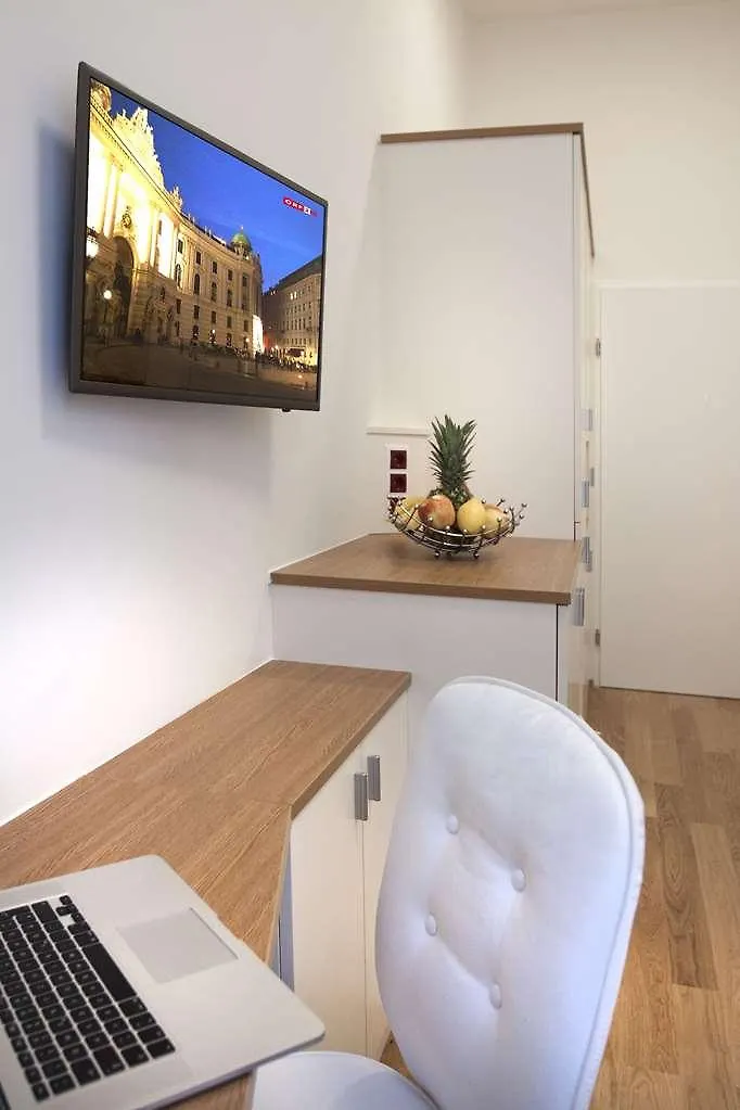 Riess City Rooms - Self Check-In Vienna 3*,  Austria