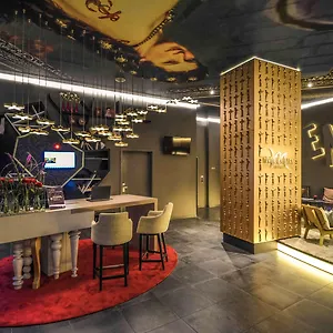 Hotel Mercure First, Vienne
