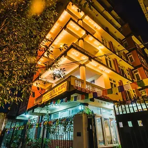 *** Hotel Yambu Nepal