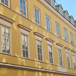 Easy By Stadtpark - Newly Renovated Вена