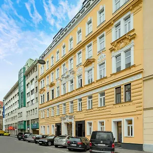 Western Celebrity Wiedeń