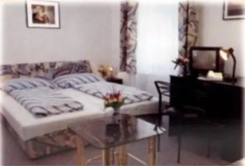 Riess City Rooms - Self Check-In Viyana Otel